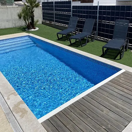 Near Obidos Lagoon And Surf Beaches Вилла