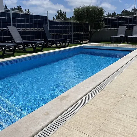 Near Obidos Lagoon And Surf Beaches Фош-ду-Арелью