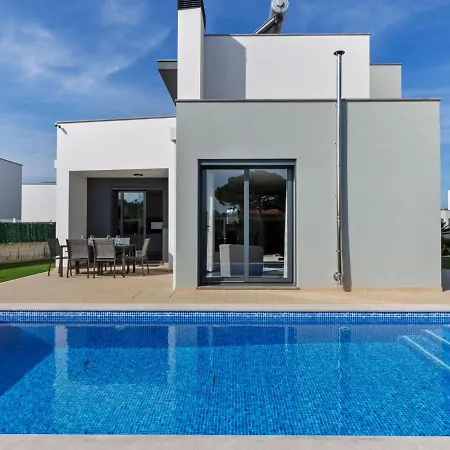 Luxury With Private Pool Фош-ду-Арелью